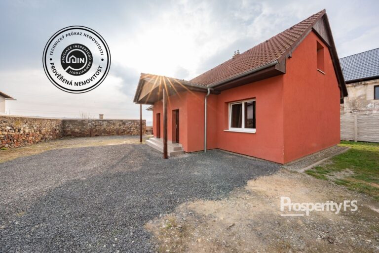 Prodej rodinného domu 5+kk a 2+kk s bazénem, 197 m2 – Habrovice