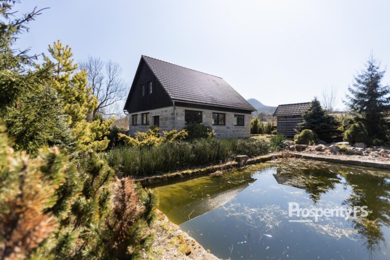 Prodej rodinného domu 94 m2 – Kravaře – Sezímky