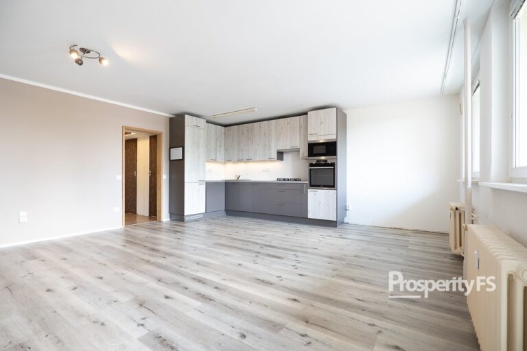 Prodej bytu 3+kk, 70 m2 – Kladno Rozdělov