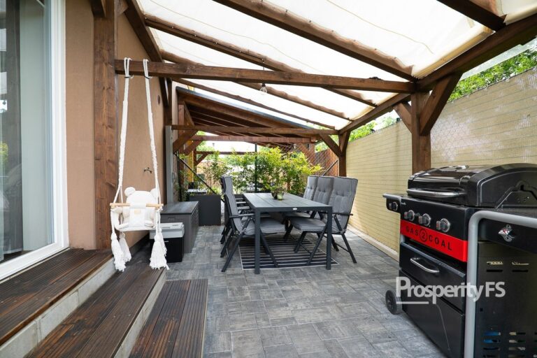 Prodej mezonetového bytu 3+kk, 71 m² – Chotětov, Hřivno