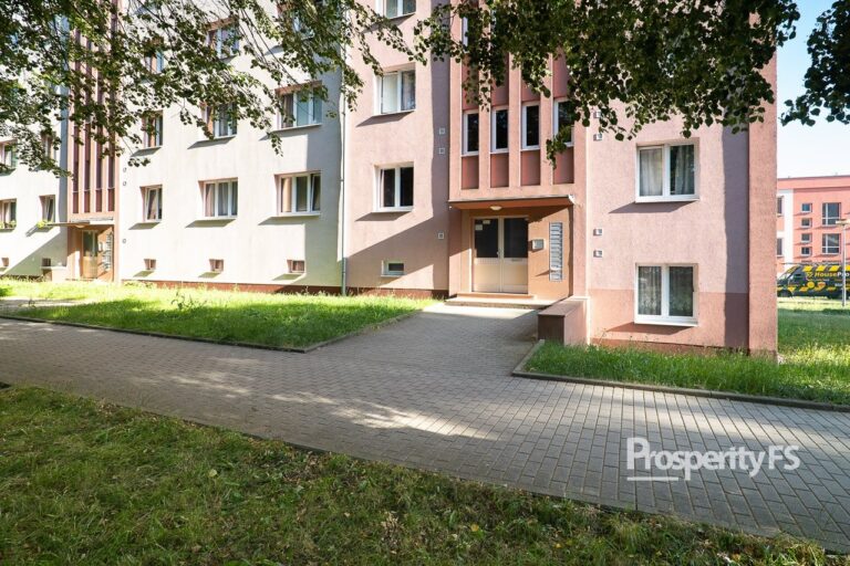 Prodej bytu k rekonstrukci 1+1 – Ostrov nad Ohří