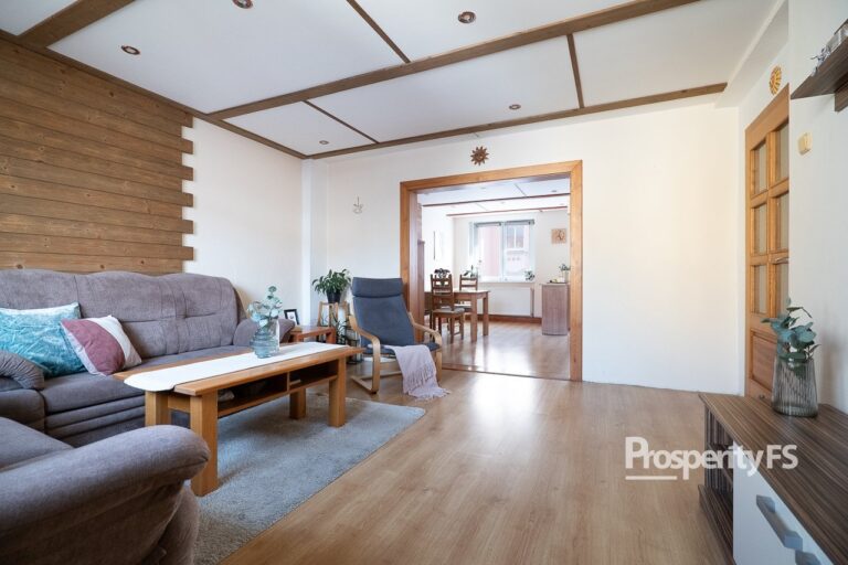 Prodej rodinného domu 4+1 s garáží, 167 m2, Duchcov – ul. Havlíčkova