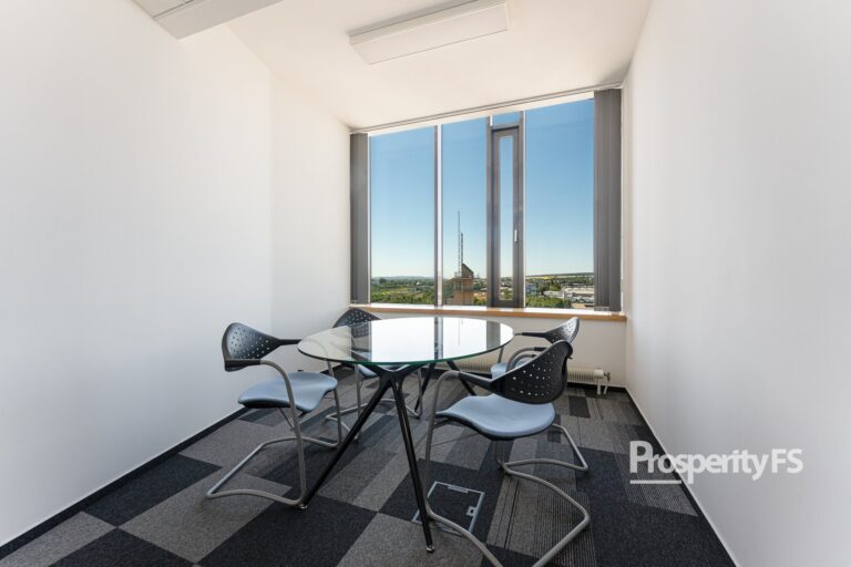 Podnájem samostatných kanceláří v&nbsp;AZ Toweru, Brno – od 12,7&nbsp;m²