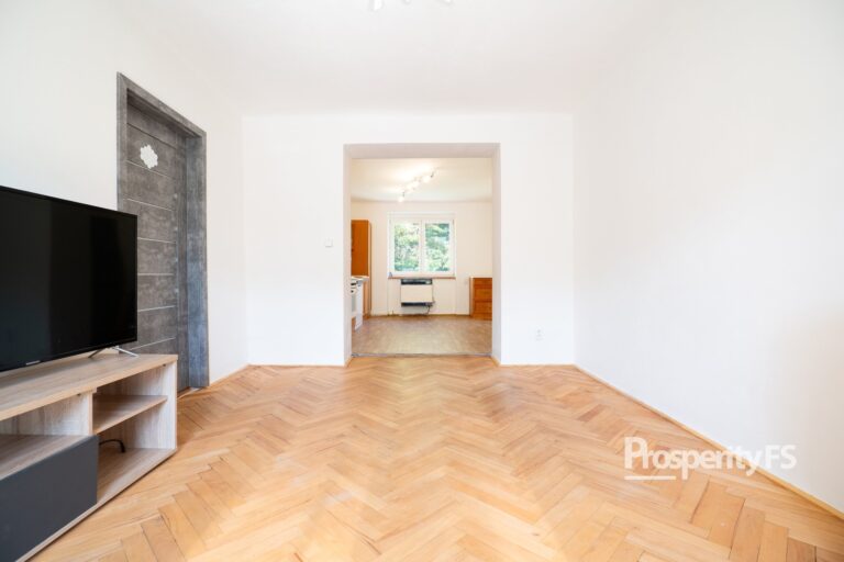 Prodej bytu 2+1 48,5 m2 – Kladno Rozdělov