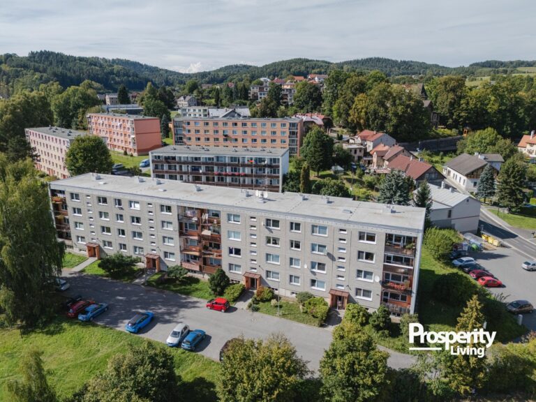 Prodej bytu 3+1&nbsp;70 m², Český Dub IV
