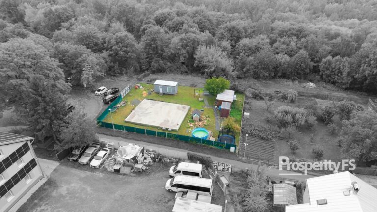 Prodej stavebního pozemku 677 m², Dubí – Pozorka