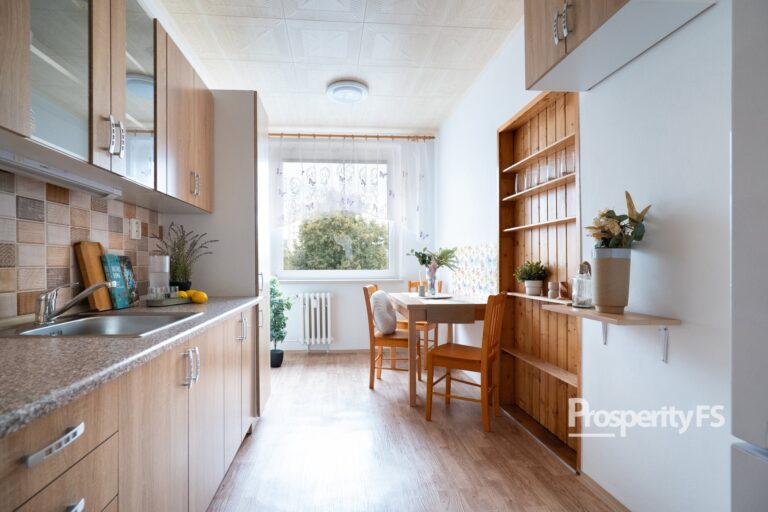 Prodej bytu 4+1 83 m², Ústí nad Labem – Krásné Březno, ul. Keplerova