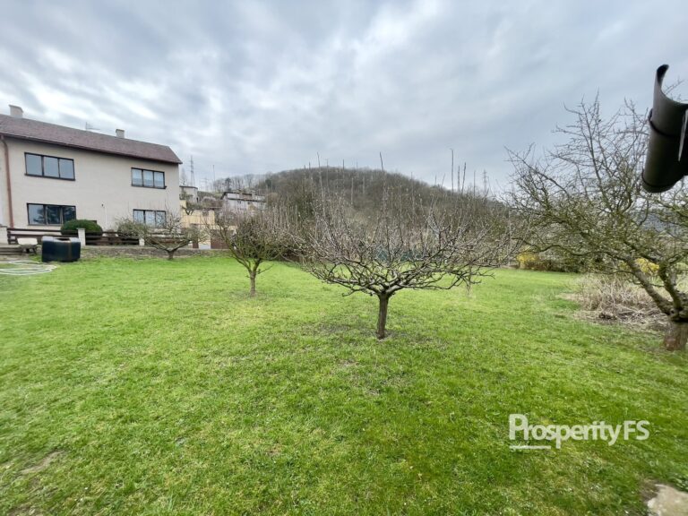 Prodej pozemku – zahrady 380 m² – Trmice – Újezd