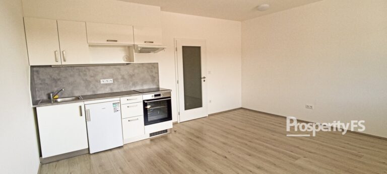 Pronájem bytu 1+kk 33 m², Kladno Rozdělov,  Štěpána Rautenstraucha 3546- Park Džbán