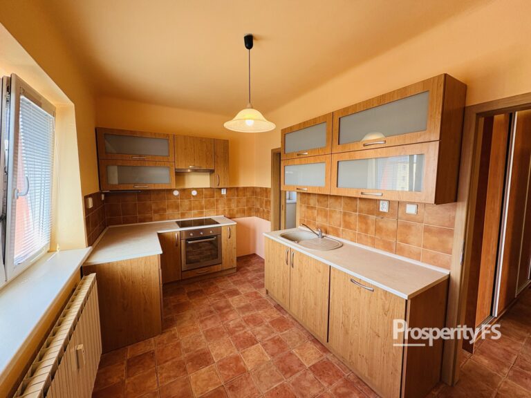 Pronájem bytu 2+1&nbsp;58 m², s&nbsp;prostornou lodžií a velkým sklepem, Ostrava – Hrabůvka