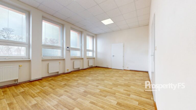 Pronájem komerčních prostor 34 m², Ústí nad Labem-centrum