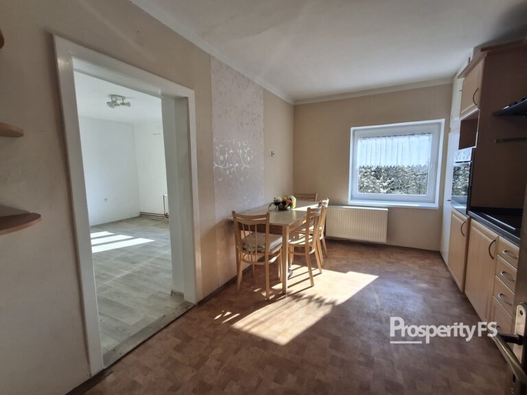 Pronájem světlého bytu 3+1 s&nbsp;terasou – Žďár nad Sázavou