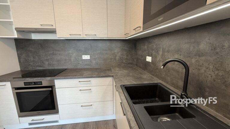 Pronájem bytu 2+kk 54,2&nbsp;m² + garáž, Rosice