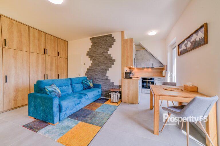 Prodej mezonetového apartmánu 69&nbsp;m² vhodného k&nbsp;rekreaci i investici – Pernink, Krušné hory